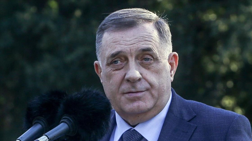 ЦИК на БиХ едногласно му го одзеде мандатот на Милорад Додик