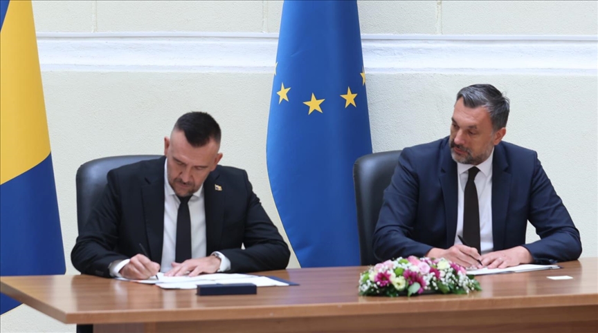 Potpisan protokol: Olakšana procedura za dobijanje dozvola za boravak stranih državljana u BiH