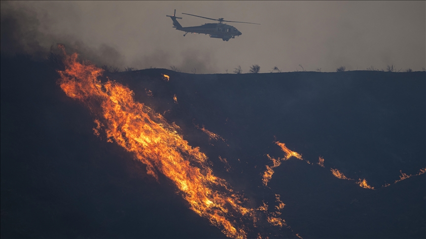 Zjarri masiv në Kaliforni ka djegur mbi 33 mijë hektarë, me vetëm 9 për qind të vënë nën kontroll