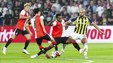 Fenerbahçe, turu İstanbul'a bıraktı