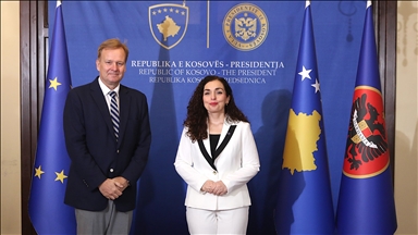 Sorensen u Prištini s Osmani i Kurtijem o napretku dijaloga 