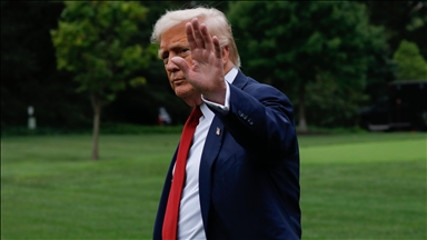 Trump says he will decide on Fed governor’s replacement by end of week