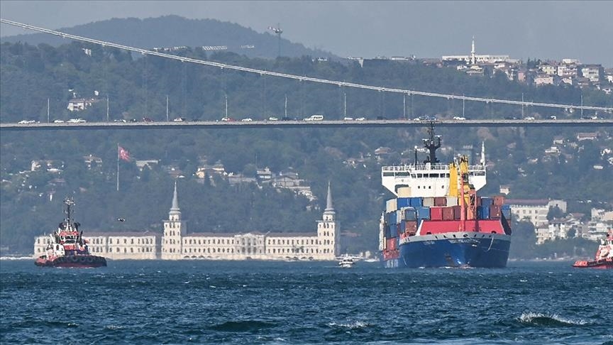 Низ турските протоци во првата половина од годината поминаа речиси 41.000 бродови