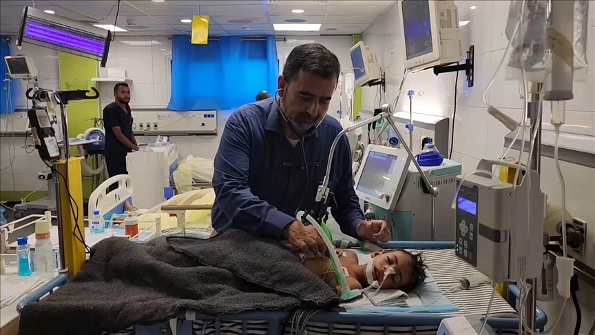 İsrail'in soykırım ve açlık dayattığı Gazze'de yayılan hastalık, çocukların ölümüne yol açıyor