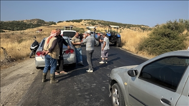 İzmir'in Tire ilçesinde "vahşi çöp depolama" eylemi