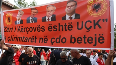 Thousands rally in Kosovo to support former liberation commanders on trial in The Hague