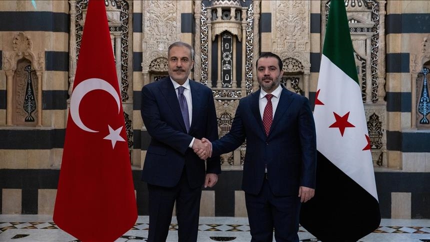Ministri i Jashtëm turk riafirmon mbështetjen për vullnetin e popullit sirian