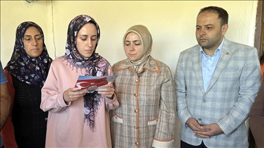 Cumhurbaşkanı Erdoğan'ın "Terörsüz Türkiye" mektubu Ardahan'da şehit annesine ulaştı