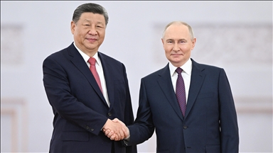Putin razgovarao s kineskim predsjednikom Xijem uoči očekivanog susreta s Trumpom