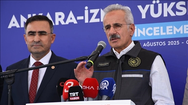 Bakan Uraloğlu: Ankara-İzmir YHT Hattı tamamlandığında yılda yaklaşık 13,3 milyon yolcu taşınacak