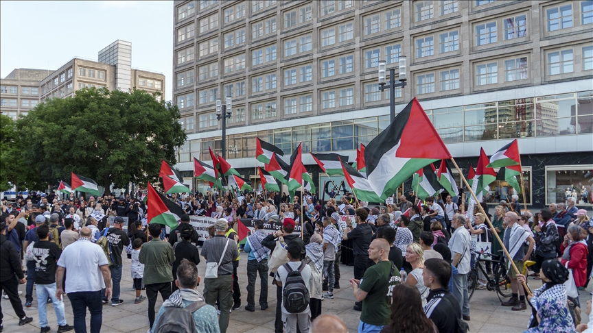 برلين.. مظاهرة لدعم فلسطين والتنديد بسياسة التجويع الإسرائيلية