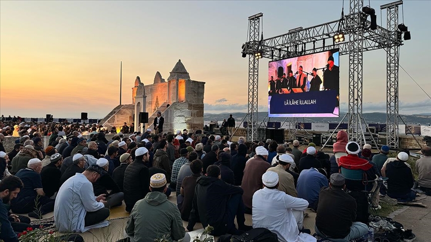 Prof. Dr. Mahmud Esad Coşan doğum gününde Çanakkale'de yad edildi