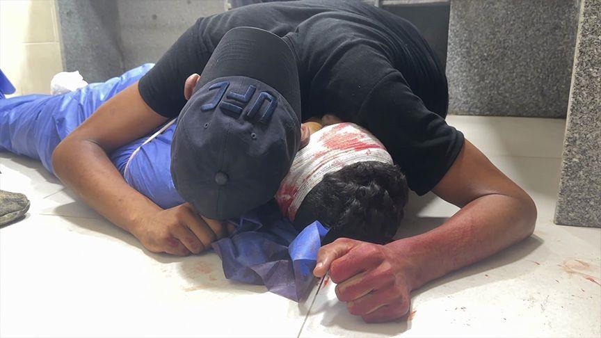 مقتل طفل فلسطيني بسقوط صندوق مساعدات من إنزال جوي وسط غزة