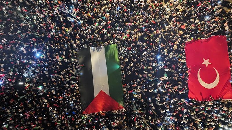 Hiljade ljudi u Istanbulu na protestnom maršu protiv genocida i gladi u Gazi