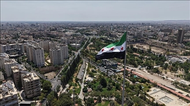 Rêveberiya Şamê weke bertek ji bo konferansa qaşo ya PKK/YPGê ewê beşdarî hevdîtinên Parîsê nebe