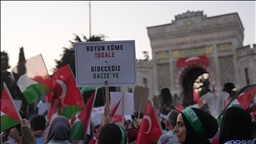 İstanbul’da "Gazze'ye Umut Işığı Ol" yürüyüşü düzenlendi