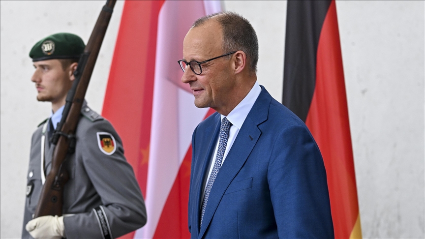 German chancellor defends decision to halt arms exports to Israel