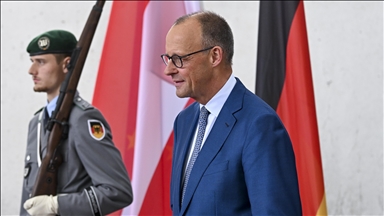 German chancellor defends decision to halt arms exports to Israel