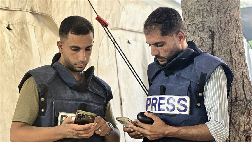 İsrail’in, Şifa Hastanesi yakınlarında gazetecilerin çadırına düzenlediği saldırıda 5 gazeteci öldü