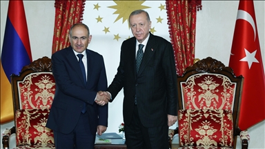گفت‌وگوی اردوغان و پاشینیان پیرامون صلح ارمنستان-آذربایجان
