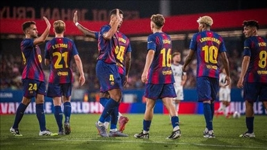 قدم.. برشلونة يتوج بكأس خوان غامبر على حساب كومو الإيطالي 
