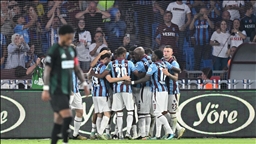 Trabzonspor, sahasında Kocaelispor'u yendi