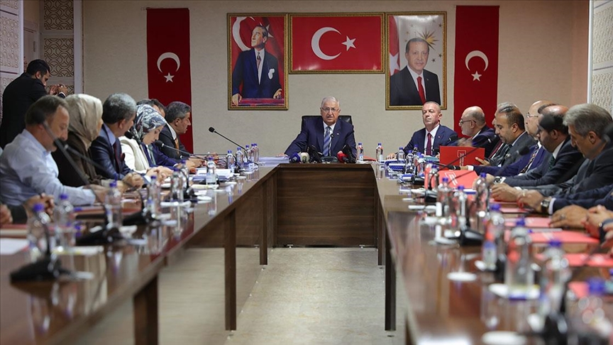 Milli Savunma Bakanı Güler: Ülkemizin güvenliği daha da güçlenirken milletimizin ebedi kardeşliği de pekişmiş olacaktır