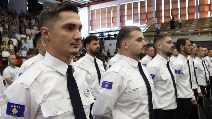 Kosovë, diplomon gjenerata e re e oficerëve doganorë