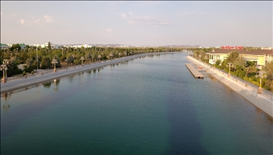 Avaza, turistička oaza Turkmenistana na obali Kaspijskog mora