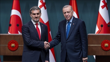 Erdoğan: Turqia dhe Gjeorgjia do të punojë “krah për krah” për bashkëpunim rajonal dhe paqe