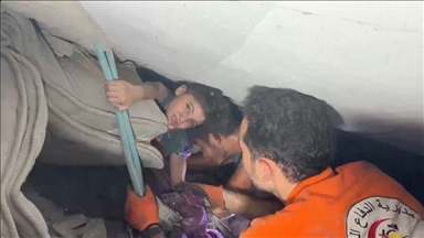 Snimak spašavanja palestinske djevojčice iz ruševina Gaze