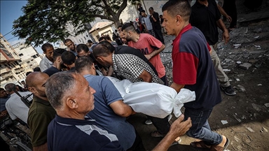 Devetero Palestinaca ubijeno u novim izraelskim napadima na Gazu i Khan Younis