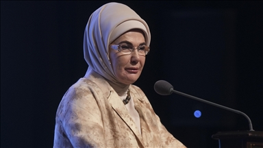 Emine Erdoğan'dan Marmara Denizi'nde başlatılan pina midyeleri ve deniz çayırları projesine ilişkin paylaşım