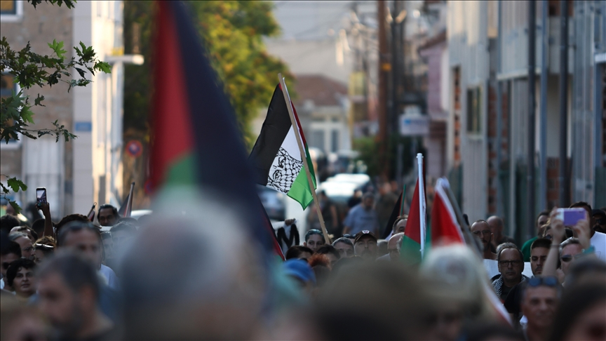 Anija turistike izraelite e padëshiruar në portin e Volosit në Greqi