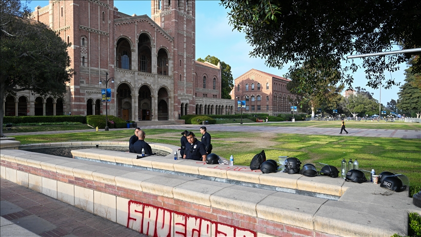 Un juez federal ordena al gobierno de Trump restablecer parte de los fondos que recortó a la Universidad de California