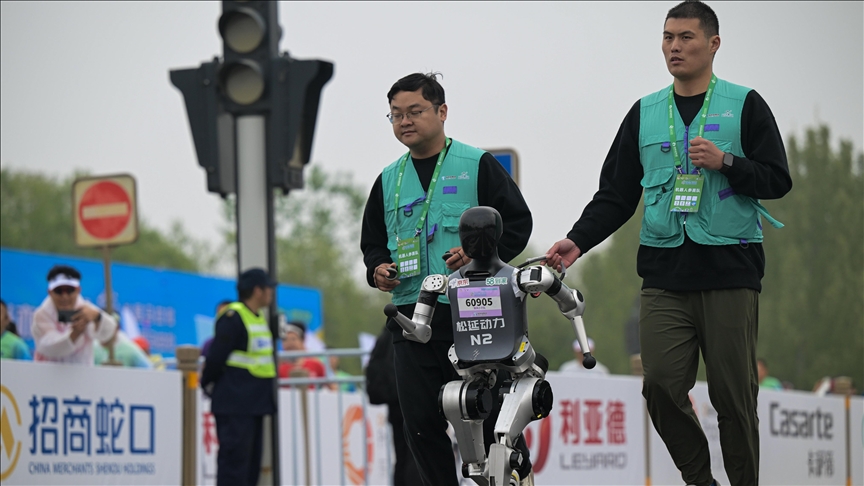 AI-powered humanoid robots play world’s 1st soccer match in China
