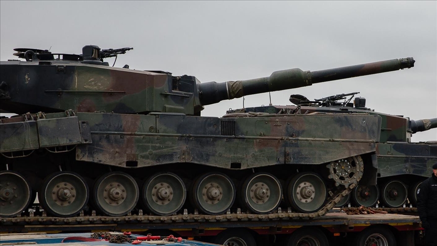 Czech Republic approves purchase of German-made Leopard 2 tanks