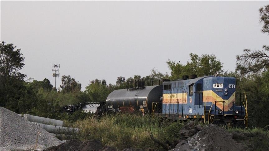 Train with potential hazardous materials derails in US state of Texas