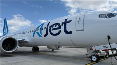 AJet'in yeni bir uçağı daha İstanbul'a geldi