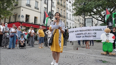 Fransa'da, Gazze'de gazetecileri öldüren İsrail protesto edildi
