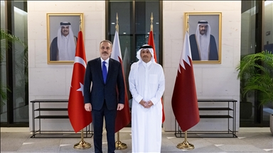 Turkish foreign minister meets Qatari counterpart in Doha