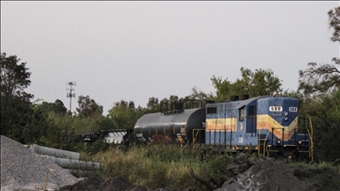 Train with potential hazardous materials derails in US state of Texas