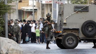 إصابة خطيرة لفلسطيني برصاص مستوطنين إسرائيليين شمالي الضفة 