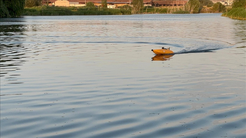 Nevşehir'de patlayıcı taşıyabilen ve su altında keşif yapabilen kamikaze bot geliştirildi