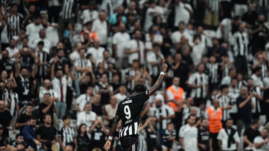 Beşiktaş, UEFA Konferans Ligi'nde play-off turuna yükseldi