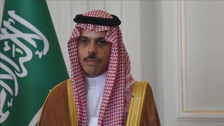 وزير الخارجية السعودي يبحث مع نظيره الهولندي التطورات في غزة