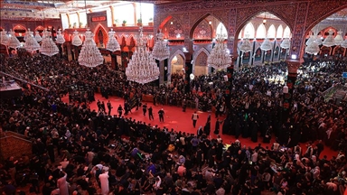 العراق.. ملايين الزوار يحيون "أربعينية الحسين" في كربلاء