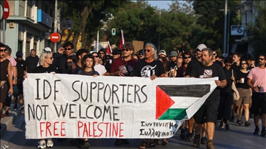 Hundreds of Greeks protest Israeli cruise ship’s visit at Port of Piraeus