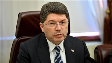 Adalet Bakanı Tunç: Bu adli soruşturmalar üzerinden manipülasyon yapmak Cumhuriyet Halk Partisine oy kazandırmaz