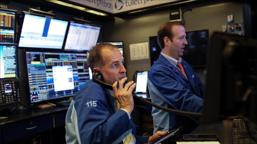 US stocks end mostly lower after higher-than-expected producer inflation data